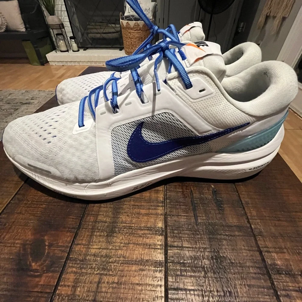 Nike Air Zoom Vomero 16 Premium “Bill Bowerman” - Picture 2 of 8